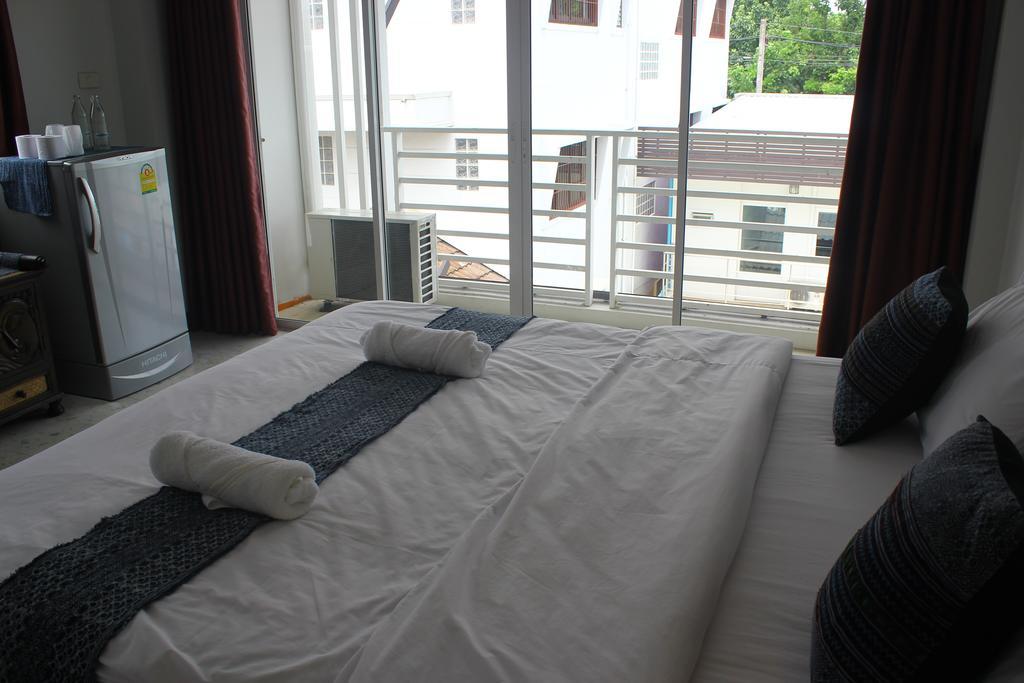 Baanlansa Bed&Bar Chiang Mai Exterior foto