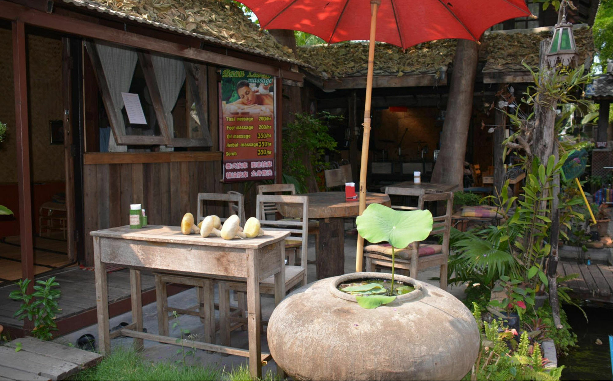 Baanlansa Bed&Bar Chiang Mai Exterior foto